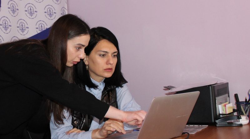 Rustavi office of  GYLA  assists  a single mother to receive alimony for children and protect their rights